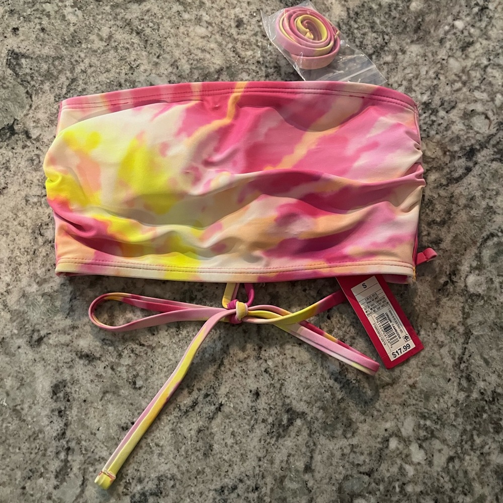 NWT Bathing suit top